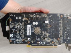 580显卡8g功能正常外观完好